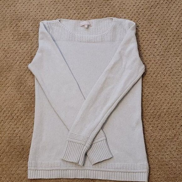 Bennedeta B. Sweater size small - Picture 2 of 8